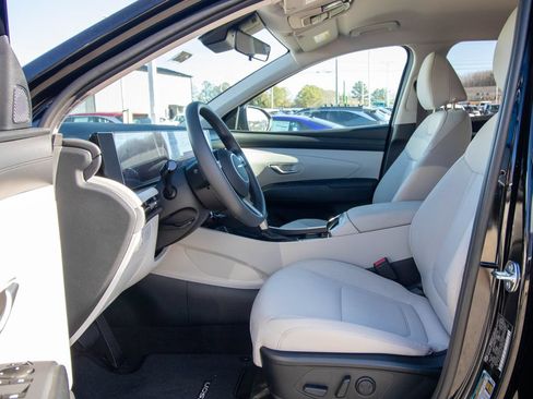 Certified 2026 Hyundai Tucson SEL Plus FWD image 9