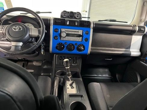 Used 2008 Toyota FJ Cruiser 2WD image 20