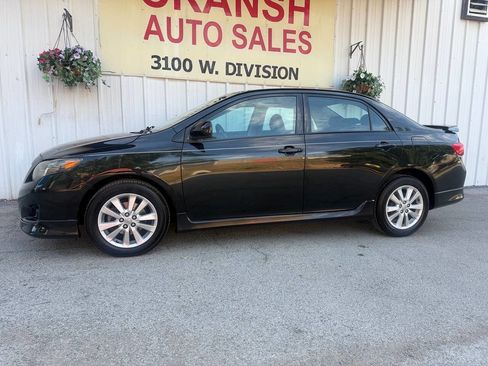 Used 2010 Toyota Corolla S FWD image 9