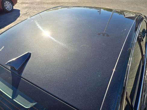 Used 2023 Genesis G70 2.0T image 28