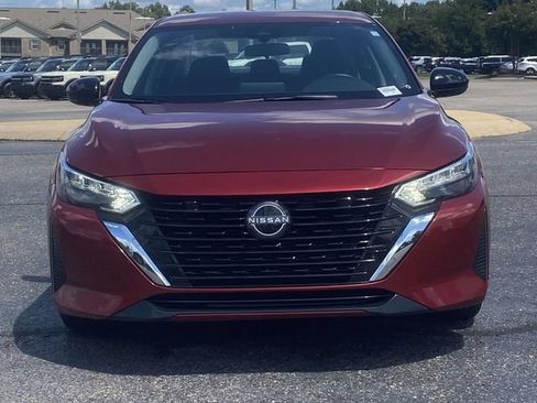 Used 2024 Nissan Sentra SR FWD image 7