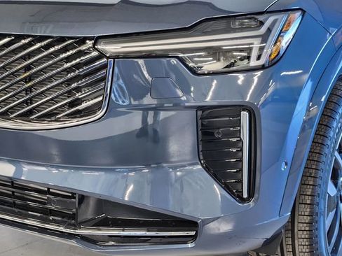 New 2026 Volvo XC90 T8 Ultra w/ Protection Package Premier AWD/4WD image 12