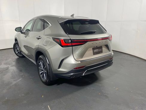 Certified 2025 Lexus NX 250 FWD w/ Accessory Package (2T) image 8