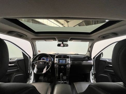 Used 2019 Toyota 4Runner SR5 Premium image 25