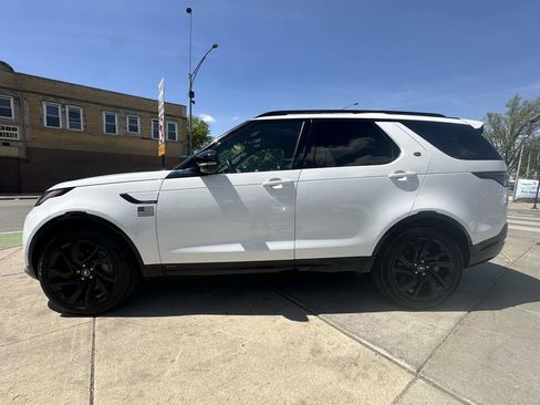 Used 2021 Land Rover Discovery S R-Dynamic AWD/4WD image 8