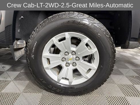 Used 2020 Chevrolet Colorado LT w/ LT Convenience Package image 17