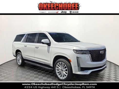 Used 2022 Cadillac Escalade ESV Luxury RWD image 1