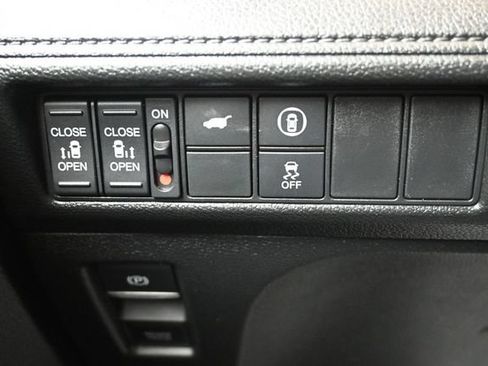 Used 2023 Honda Odyssey Sport image 25