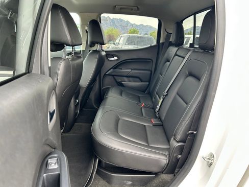 Used 2016 GMC Canyon SLT w/ Driver Alert Package RWD image 25