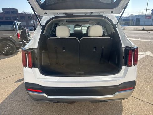 New 2026 Kia Sorento S w/ S Panoramic Sunroof Package AWD/4WD image 10