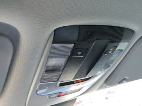 Used 2023 Kia Sportage EX image 11