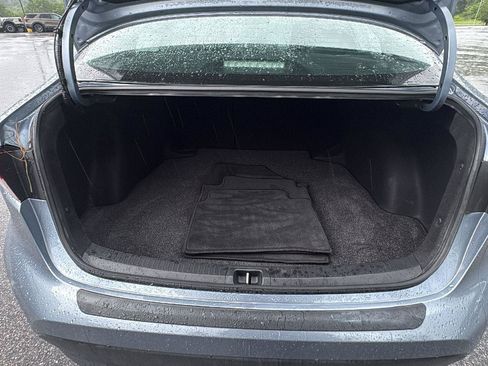 Used 2023 Toyota Corolla LE w/ Carpet Mat Package (TMS) FWD image 16