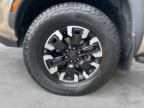 Certified 2023 Nissan Frontier PRO-4X w/ Pro Convenience Package AWD/4WD image 30