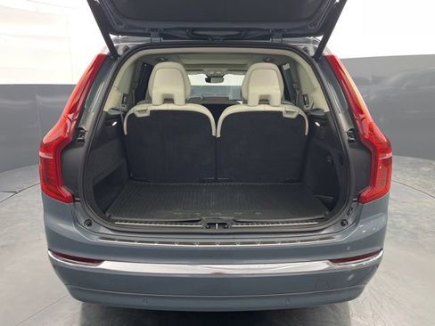 Used 2023 Volvo XC90 B6 Ultimate w/ Protection Package Premier image 38