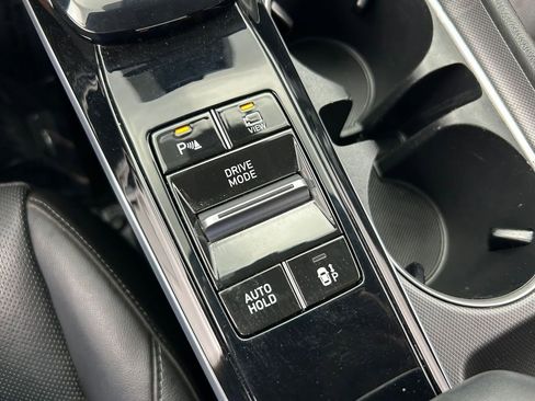 Used 2023 Hyundai Sonata Limited w/ Preferred Accessory Package FWD image 36