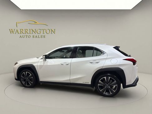 Used 2020 Lexus UX 250h image 4