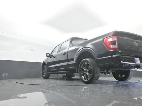 Certified 2022 Ford F150 Lariat w/ Equipment Group 502A High image 31