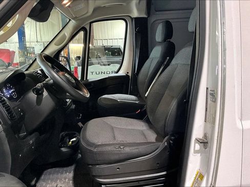 Used 2023 RAM ProMaster 2500 FWD image 22