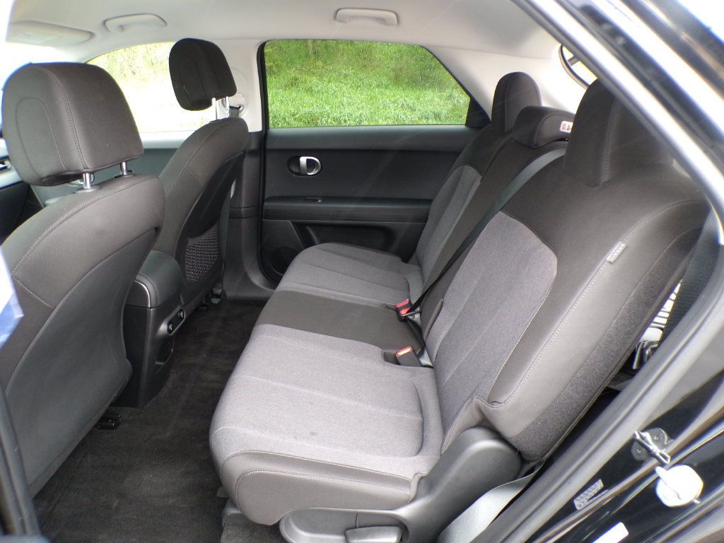 Certified 2024 Hyundai Ioniq 5 SEL AWD/4WD image 17