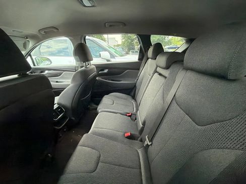 Used 2020 Hyundai Santa Fe SE FWD image 9