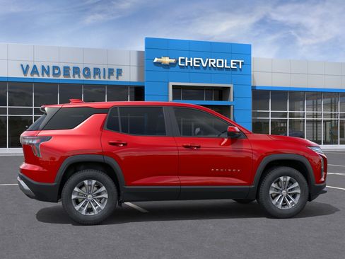 New 2026 Chevrolet Equinox LT FWD image 28