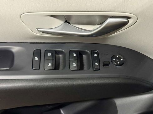 Used 2023 Hyundai Tucson SEL w/ Winter Package image 20