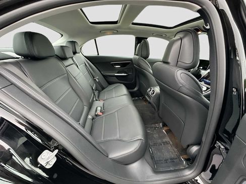 Used 2026 Mercedes-Benz C 300 4MATIC Sedan image 27