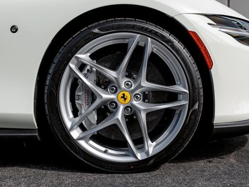 Used 2024 Ferrari Roma Spider image 42