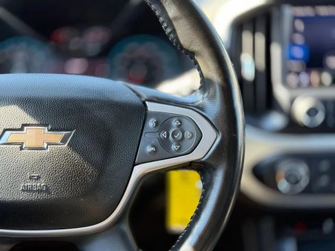 Used 2019 Chevrolet Colorado LT AWD/4WD image 23