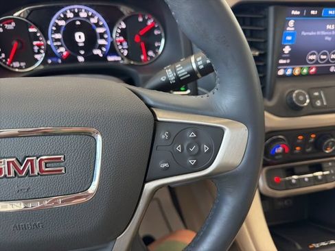 Used 2022 GMC Acadia Denali w/ Denali Ultimate Package AWD/4WD image 35