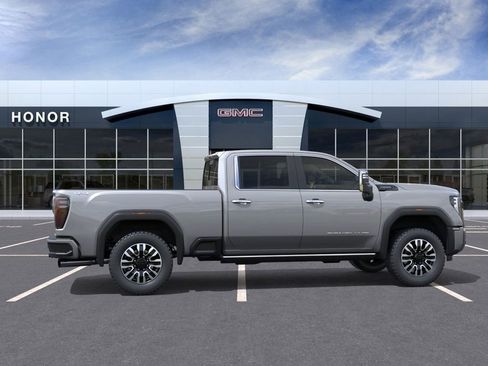 New 2025 GMC Sierra 2500 Denali Ultimate w/ Max Trailering Package image 5