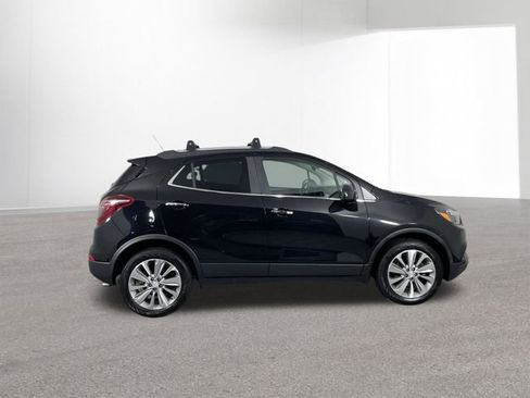 Used 2020 Buick Encore Preferred w/ Safety Package AWD/4WD image 40