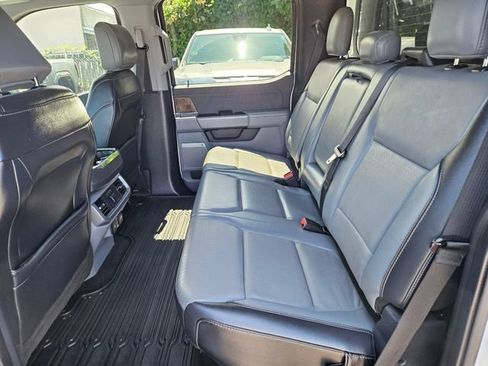 Used 2021 Ford F150 Lariat w/ Equipment Group 502A High AWD/4WD image 15