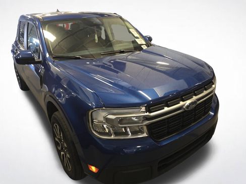 Used 2023 Ford Maverick Lariat w/ Lariat Luxury Package image 7