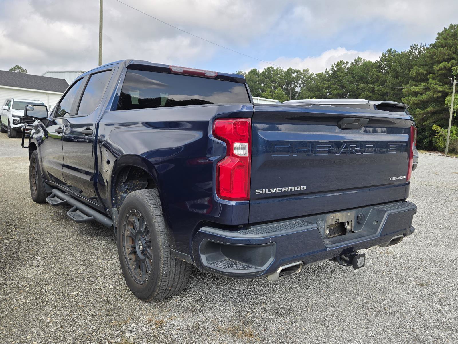 Used 2021 Chevrolet Silverado 1500 Custom RWD image 4