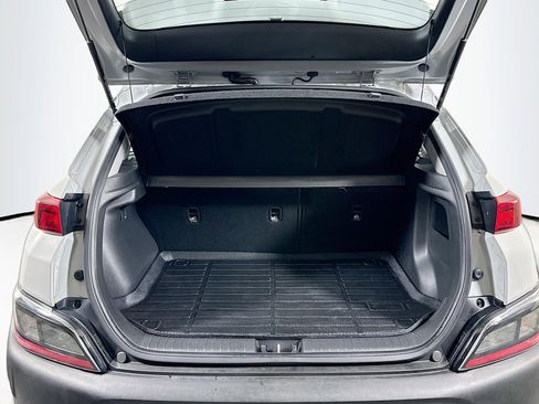 Certified 2022 Hyundai Kona SE image 23