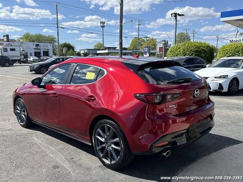 Used 2019 MAZDA MAZDA3 AWD Hatchback w/ Preferred Pkg image 7