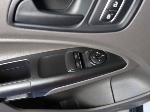 Used 2020 Ford Transit Connect XL image 24