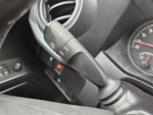 Used 2022 Toyota Tacoma SR image 22