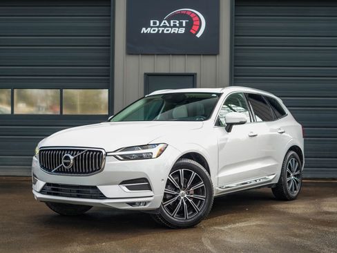 Used 2018 Volvo XC60 T5 Inscription w/ Luxury Seat Package image 3