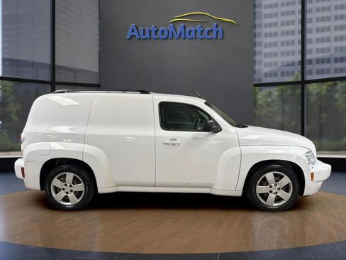 Used 2011 Chevrolet HHR LS image 12