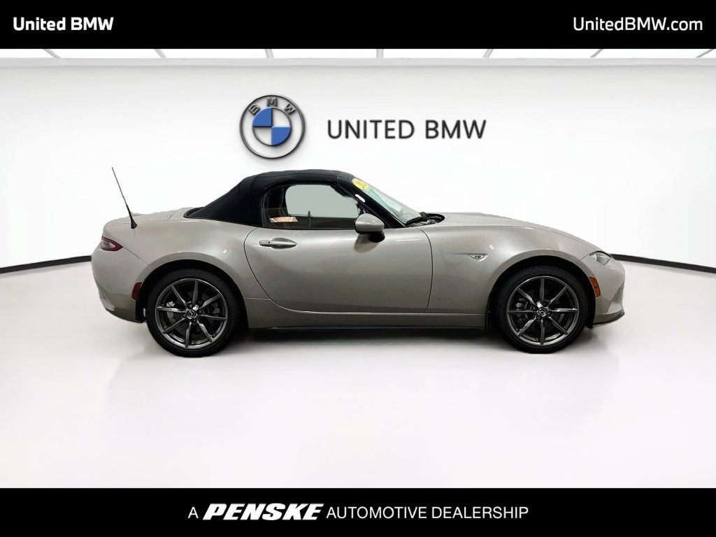 Used 2023 MAZDA MX-5 Miata Grand Touring RWD image 4
