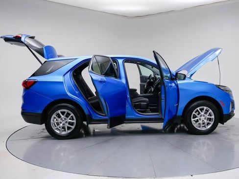 Used 2024 Chevrolet Equinox LT image 14