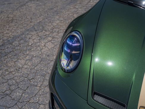 Used 2026 Porsche 911 GT3 RWD image 17