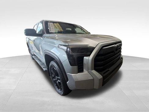 Used 2026 Toyota Tundra SR5 w/ SX Package AWD/4WD image 9