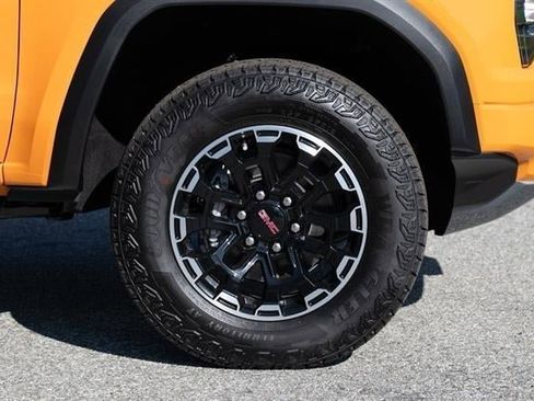 New 2026 GMC Canyon AT4 image 11