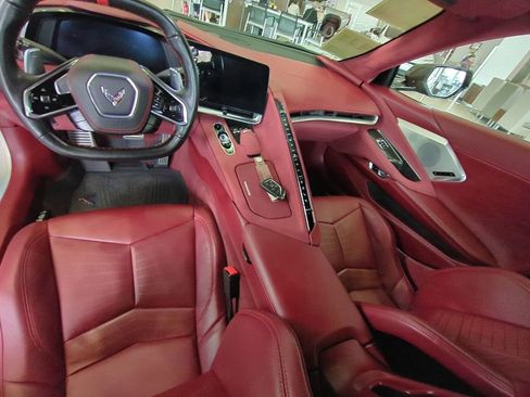 Used 2021 Chevrolet Corvette Stingray Premium Conv w/ Z51 Performance Package image 14