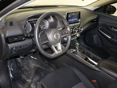 Used 2022 Nissan Sentra SR w/ Trunk Package FWD image 24