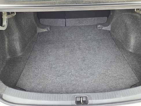 Used 2025 Toyota Corolla LE FWD image 27