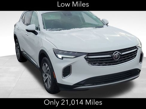 Used 2023 Buick Envision Essence image 2